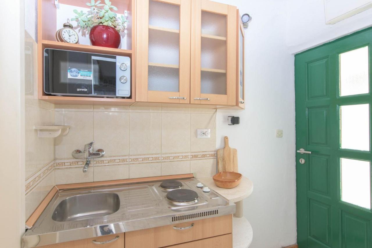 Deziderio Apartment Stomorska Exterior photo